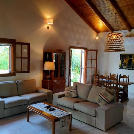 Bungalow Gialova Exterior photo